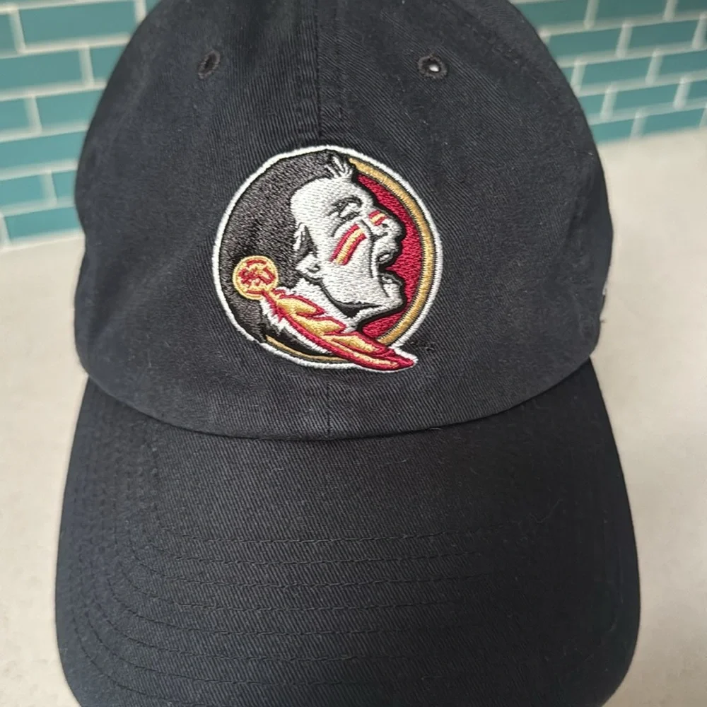 47 Brand Florida State Seminoles black embroidered logo baseball hat one size